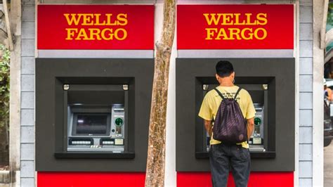 Deposit products offered by <strong>Wells Fargo Bank</strong>, N. . Give me directions to the nearest wells fargo bank